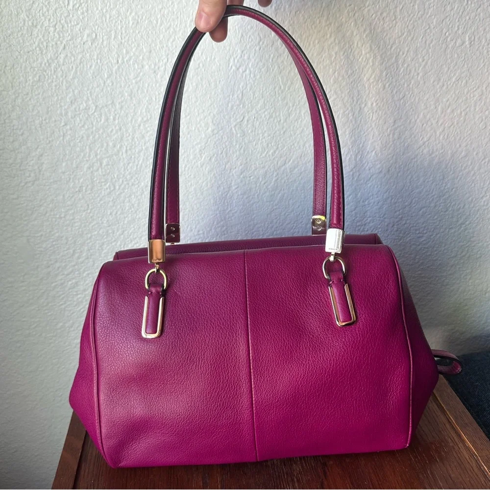 Coach Magenta Leather Shoulder Bag - Picture 3 of 6